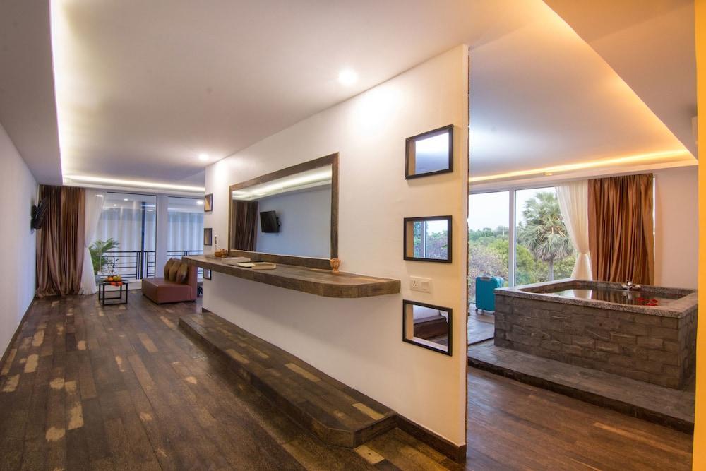 Elysium Suite Siem Reap Zewnętrze zdjęcie
