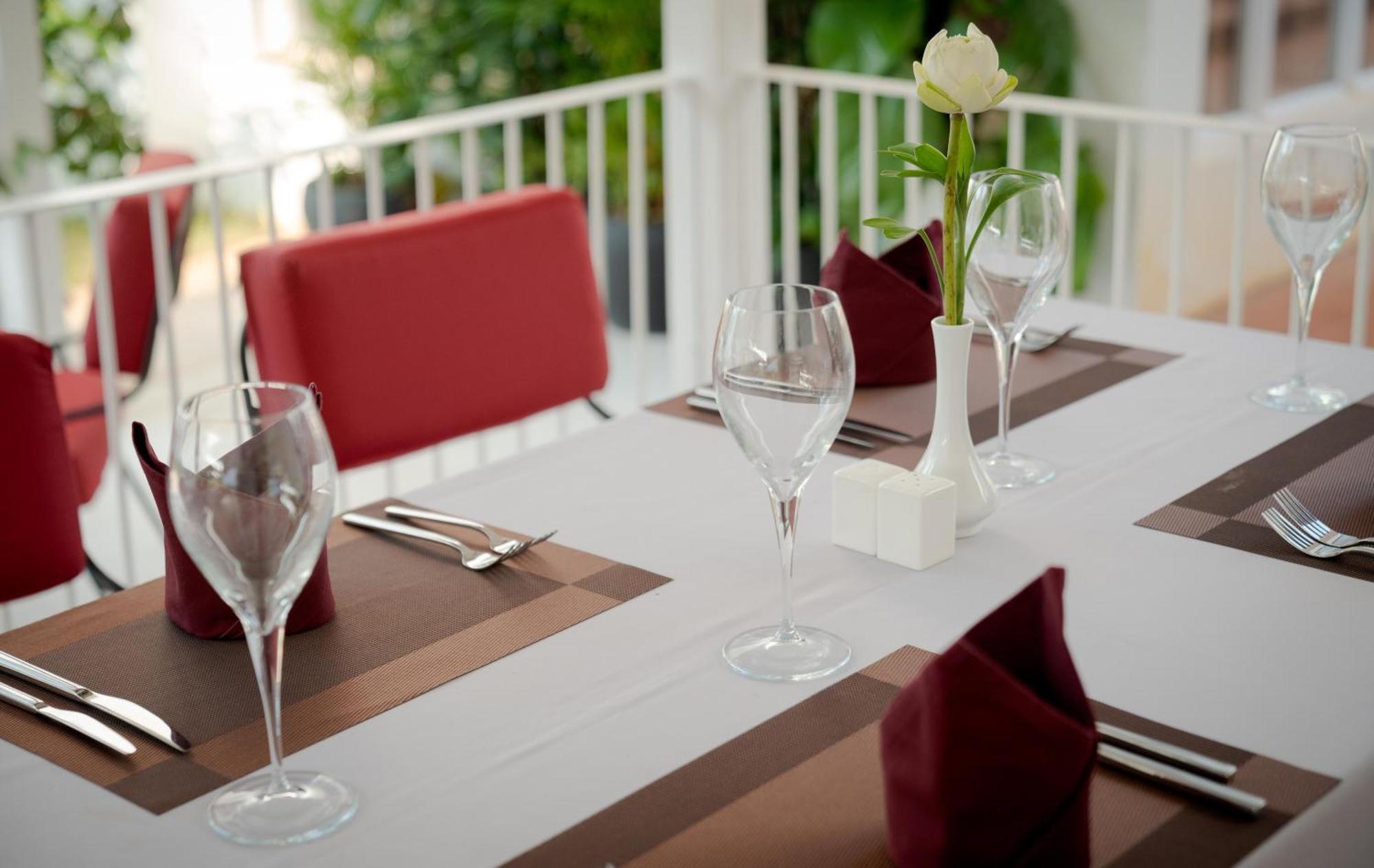 Elysium Suite Siem Reap Zewnętrze zdjęcie