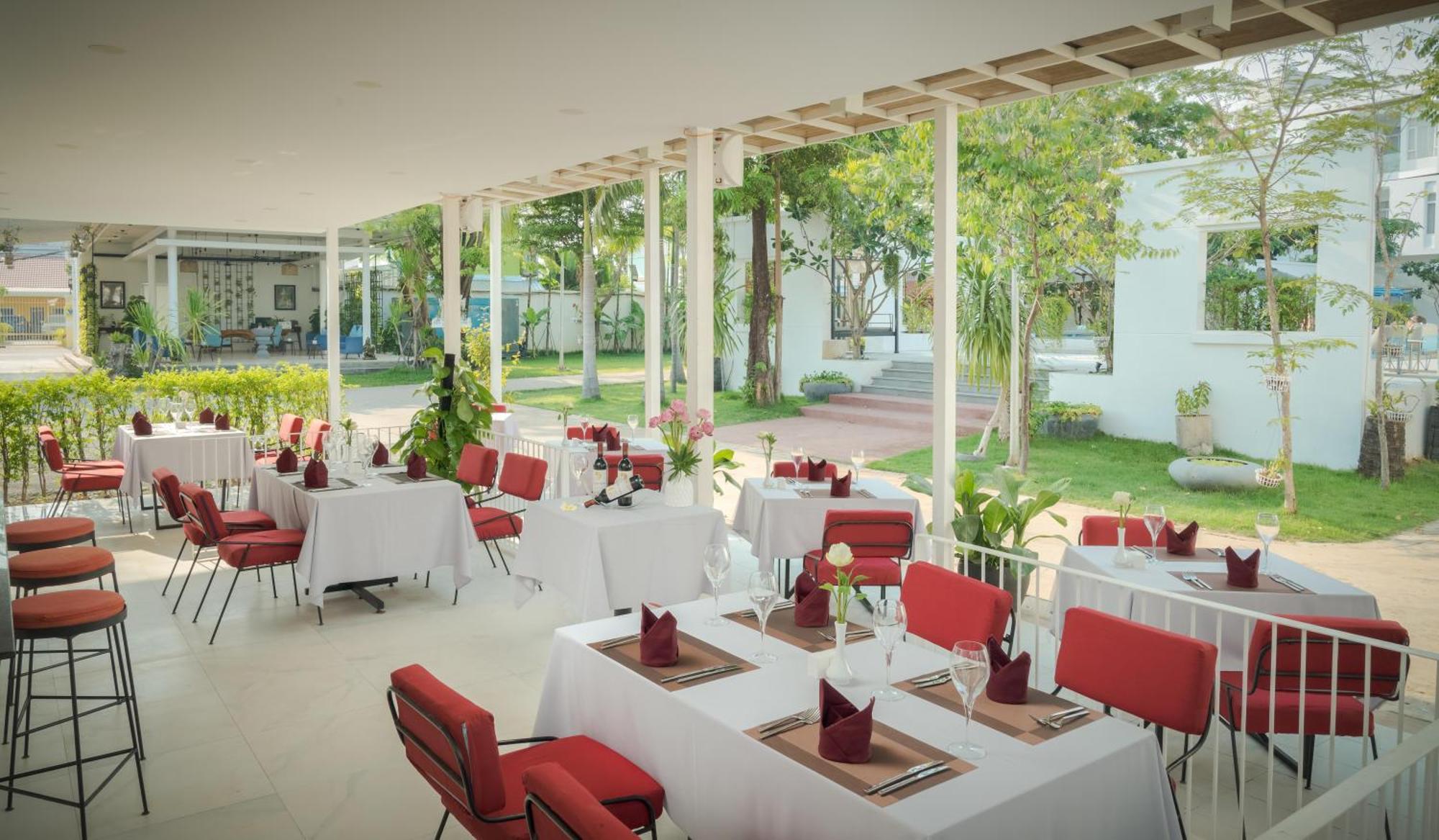Elysium Suite Siem Reap Zewnętrze zdjęcie
